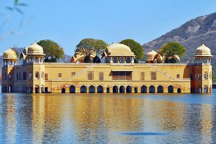 Jaipur Full Day Tour - Visit & Explore UNESCO World Heritage City  image