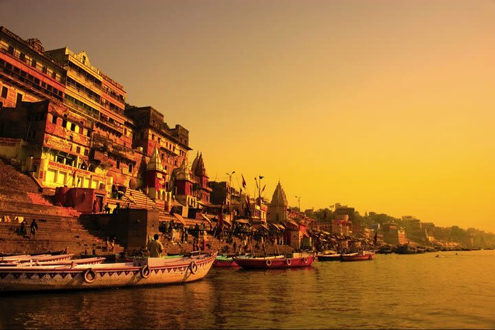 Varanasi in a Weekend ex-Hyderabad: A Private Guided Heritage Luxury Trip image