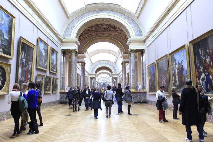 Louvre Museum Skip-the-Line Tickets to Mona Lisa image