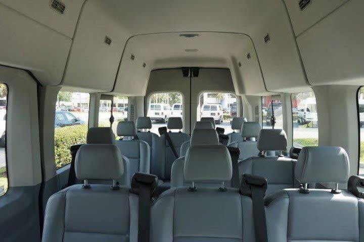 Transportation Service Fort Lauderdale Airport - Miami Hotels/ Port image