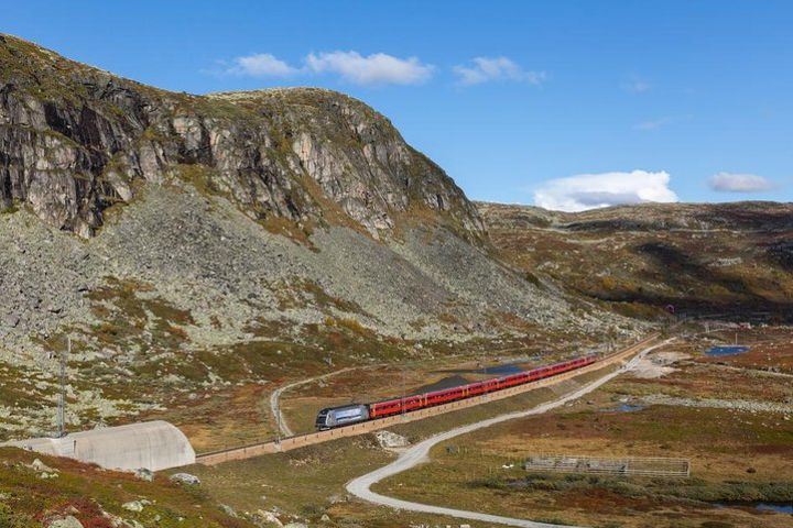 Self-Guided Day Trip from Bergen to Oslo including the Flåm Railway image