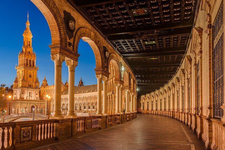 Seville Night Tour with Tablao Flamenco Show image