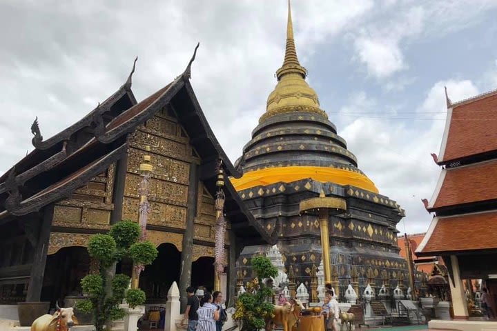 Lampang temples Private tour from Chiang Mai image