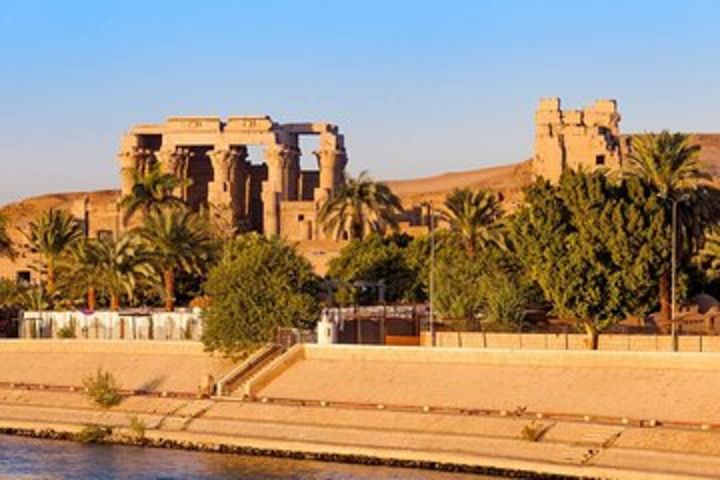 2 full days Luxor and Aswan and abu simple included 1 night in 4 stars Hotel image