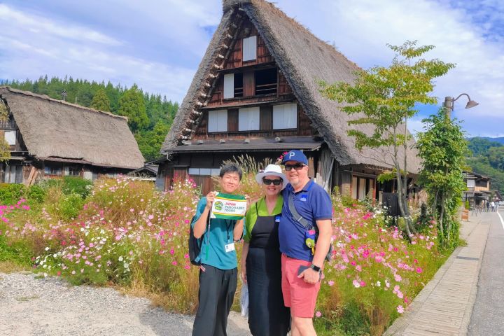 Shirakawa-go and Kanazawa Heritage Tour image