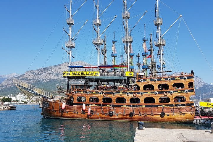 Yacht tour.antalya,belek,old tawn,kundu,lara,konyaaltı,kemer. image