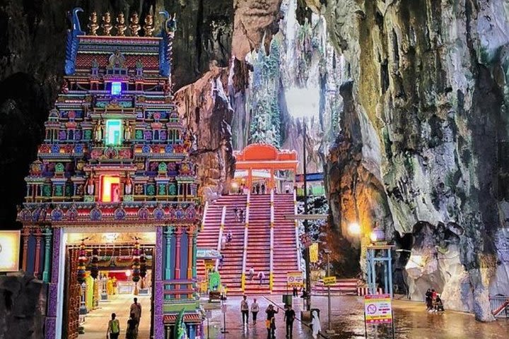 Country & Batu Cave Half Day Tour  image