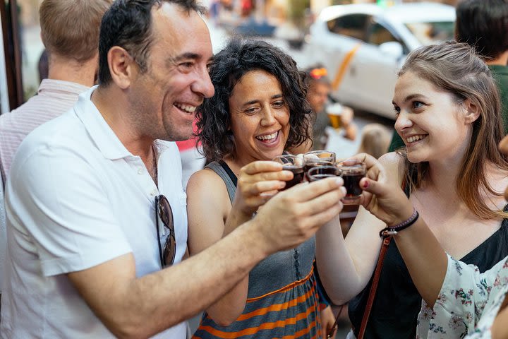 Drinks & Bites in Seville Private Tour image