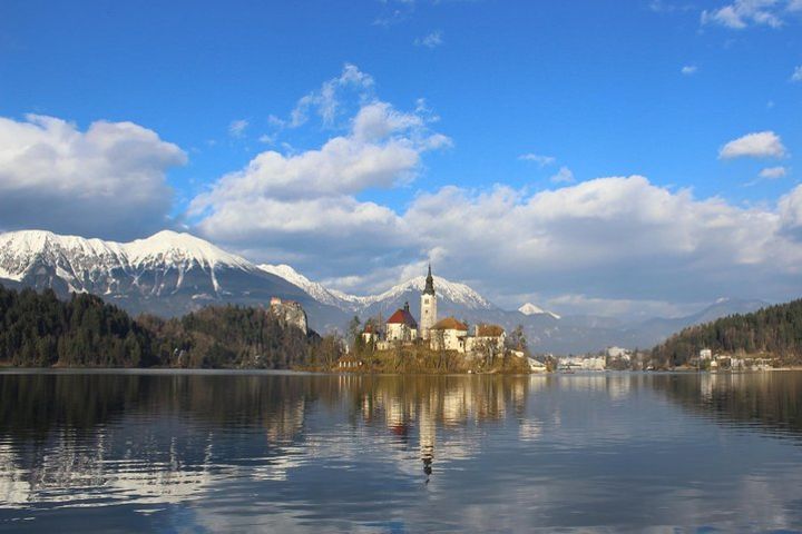 Best of SLOVENIA - Bled + Postojna + Ljubljana - Private day tour from Zagreb image