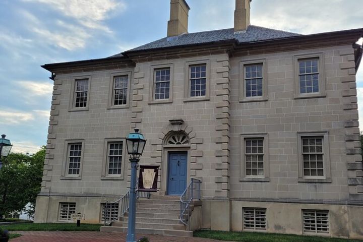 Old Town Alexandria & Carlyle House Walking Tour image