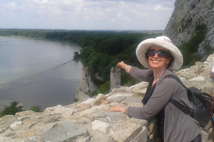 Devin Castle Tour image