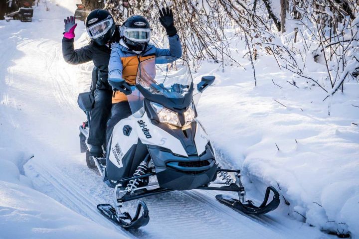 Alaskan Snowmobile Adventure image