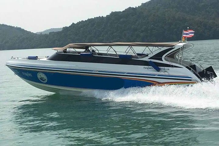 Private Speed Boat Charter Phi Phi with James Bond Island image