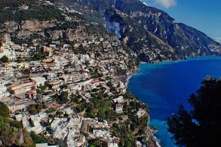 amalfi coast tour from positano image