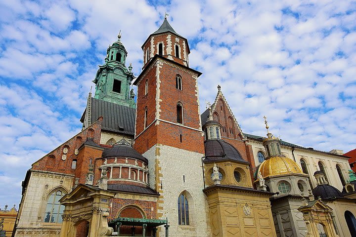 Krakow Historical Sightseeing Tour image