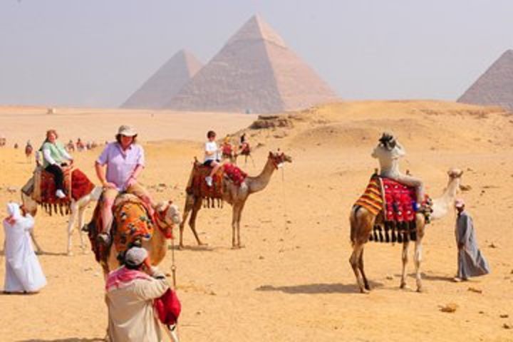 Private tour to Giza Pyramids, Sphinx and Egyptian museum image