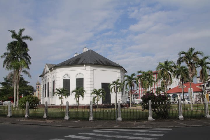 Small-Group Suriname City Walking Tour with Guide image