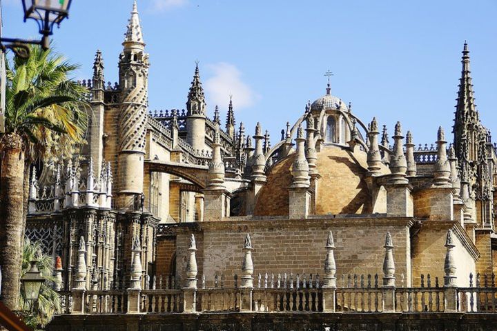 Cathedral & Giralda of Seville Small Group Tour image