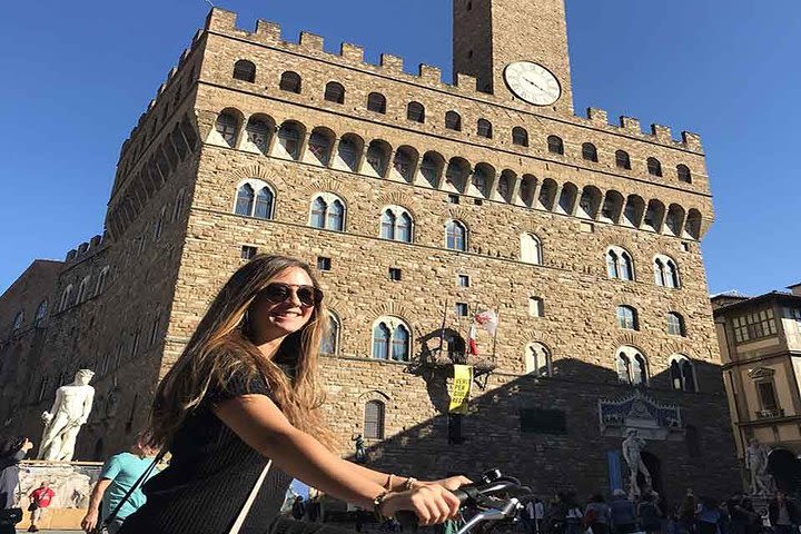 Cycling in Florence: a different way to explore the town image