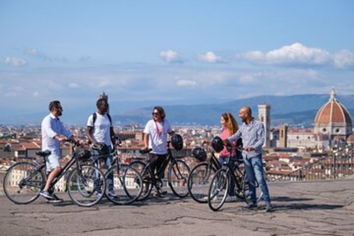 Florence Bikes & Sights Tour for Small Groups or Private image