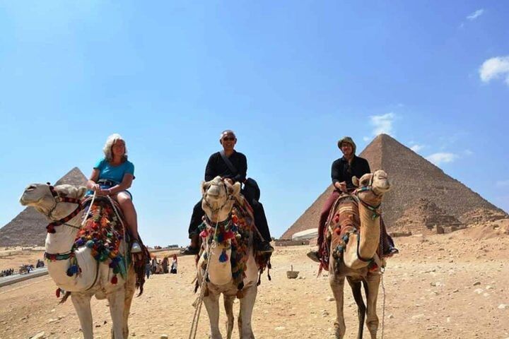 The Great Giza pyramids, Sphinx, Lunch and Saqqara Day Tour from Cairo image