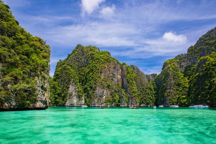 Phi Phi, Maya Bay & Khai Islands Speedboat Tour image