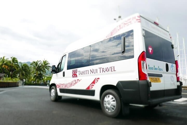 Private Arrival Transfer: Papeete Airport to Vanira Lodge image