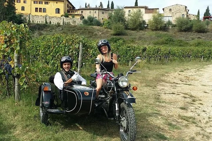 Sidecar tour in Florence and Chianti with wine tasting and lunch image