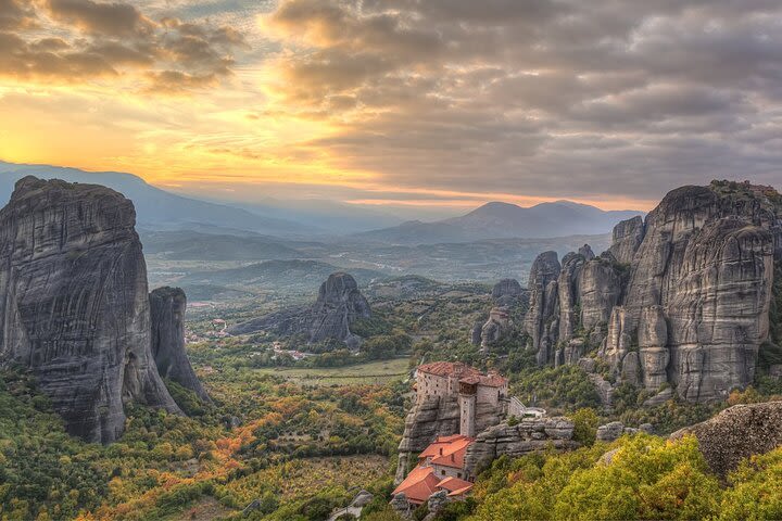 Discover Meteora in a Day image