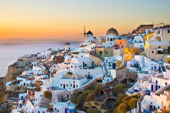 Santorini Highlights: 5-Hour Private Tour with Wine-Tasting image