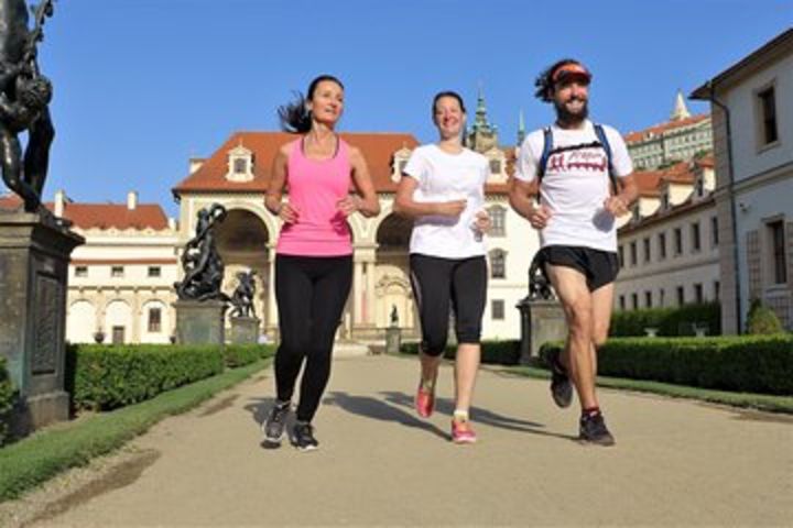 Running Tour of Prague. Your private 6-9K intro image