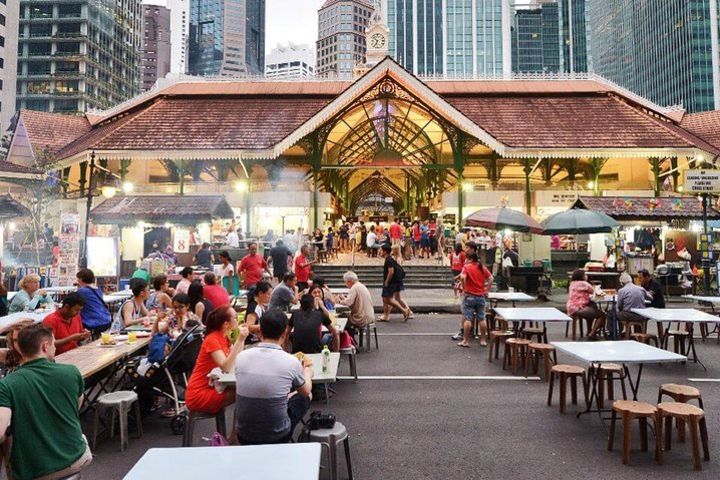 Eat 8 Singapore Foods & See 30+ Top Singapore Sights Tour image