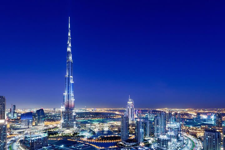 7 nights 8 days Dubai package with 4 star hotel accommodation image