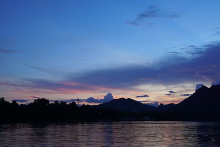 Mekong Sunset Cruise image