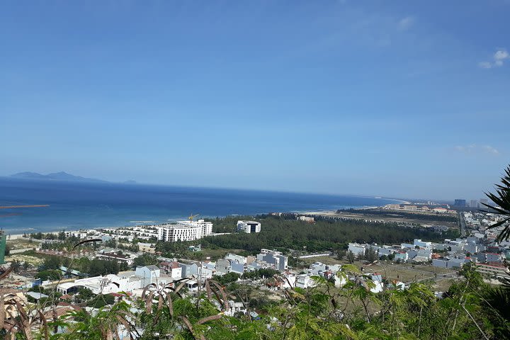 Marble Mountains and Hoi An Old Town image