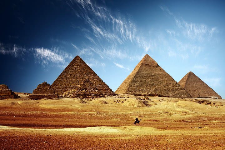 Private tour from Hurghada to Pyramids OF GIZA tour image