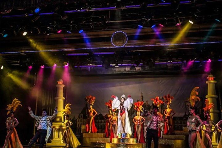 Golden Dome Cabaret Show in Bangkok image