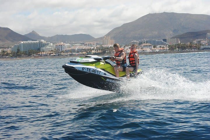 1 hour Jet Ski Safari image