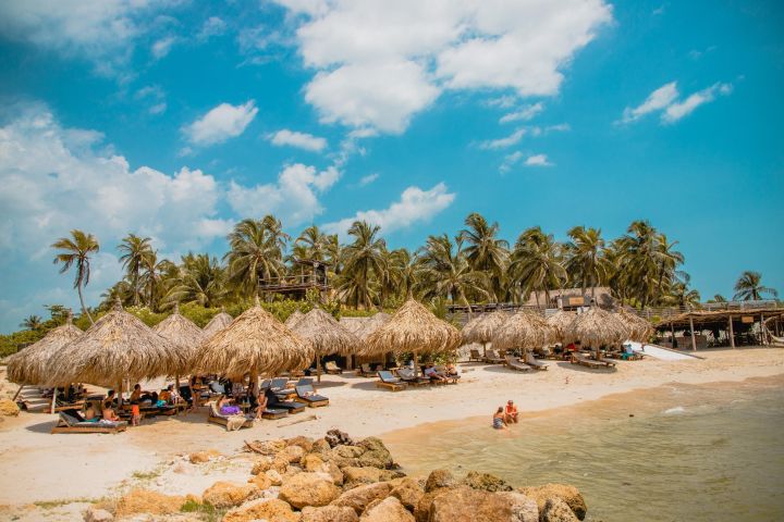 Vista Mare Beach Club Day Trip image