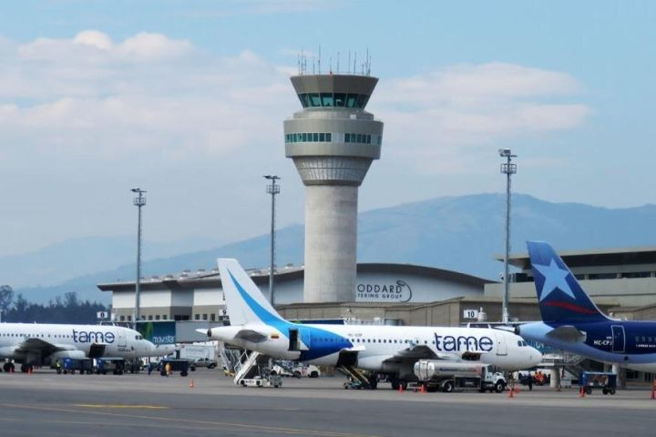 Quito Airport Shared Transfer image