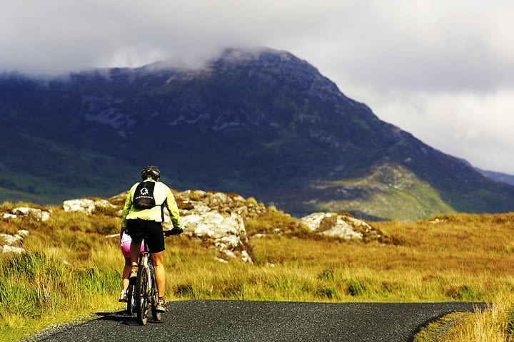 Wild Atlantic Way Self-Guided Bike Tour from Clifden image