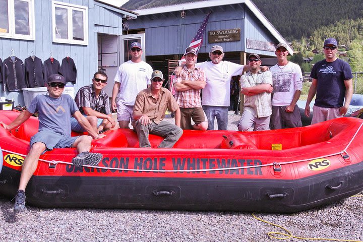 16-Mile Combo: Snake River-Scenic and Whitewater Trip image