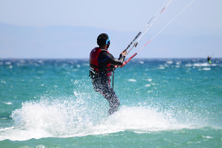 Semi-private kitesurfing lessons in Tarifa (adapted to every level) image