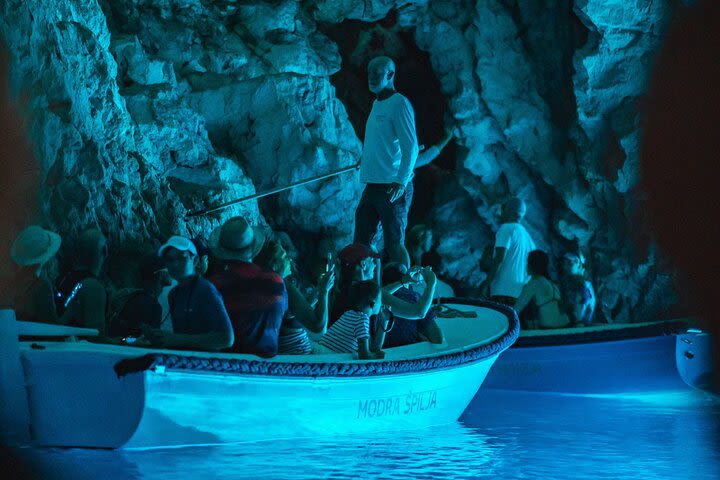 Private Full-Day Boat Tour Blue Cave and 5 Islands from Split image