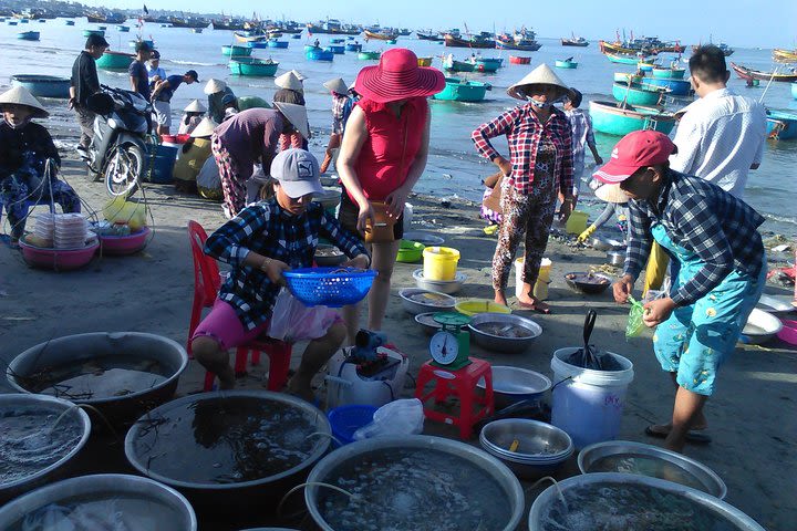 2 Days Tour to Mui Ne from Nha Trang Included Lunch image