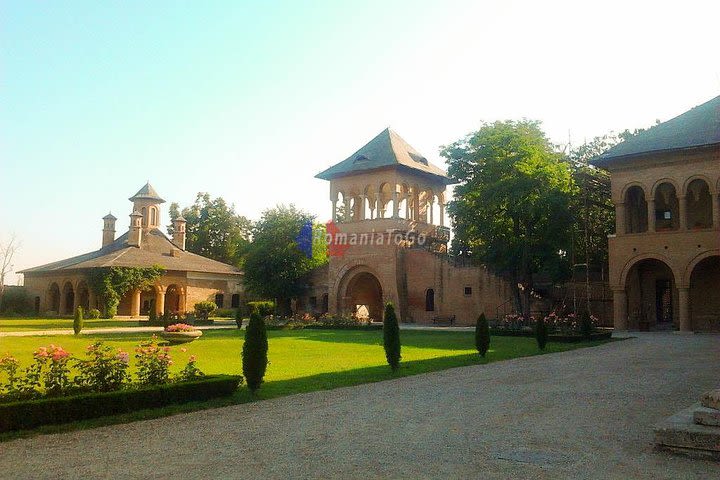 Half-Day Tour to Mogosoaia Palace and Snagov Monastery from Bucharest image