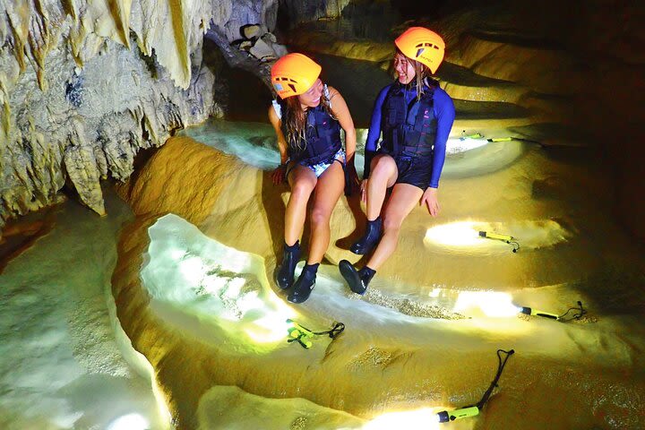 [Okinawa Miyako] Mysterious! "Ryugu Miyagi" exploring! Pumpkin limestone caving image