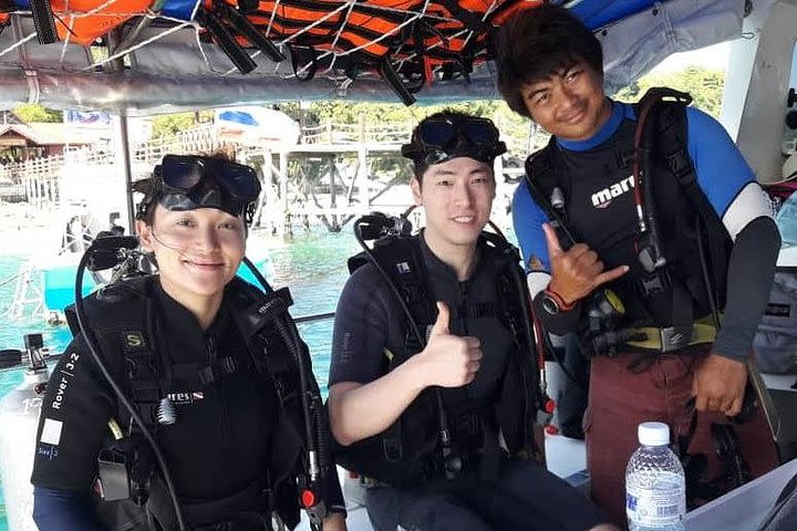 (3 Days) PADI Open Water Diver Course Kota Kinabalu image