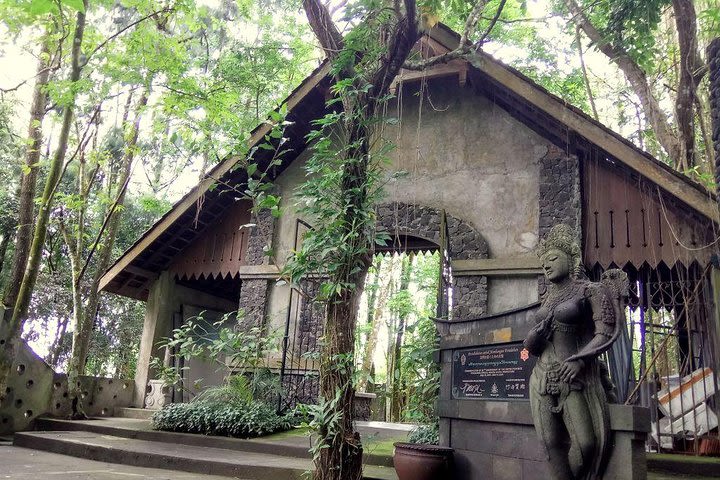 Yogyakarta Ullen Sentalu and Merapi Volcano Jeep Private Tours image