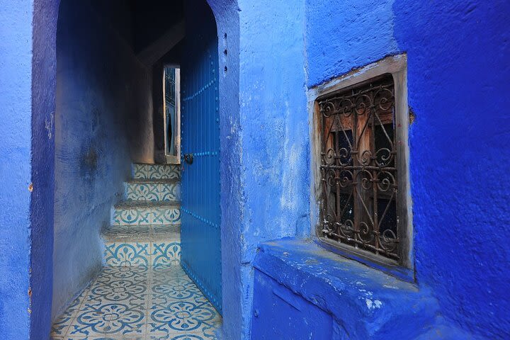 fes to chefchaouen day trip image